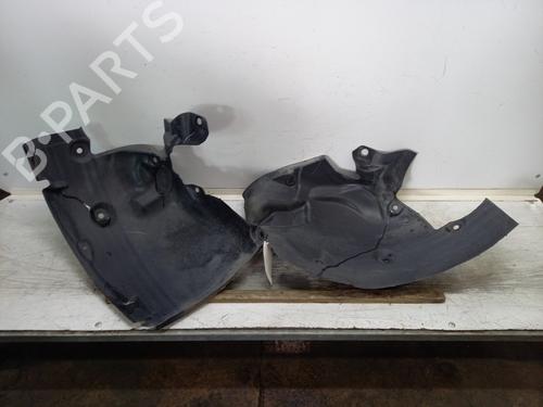 wheel-arch-renault-megane-iii-hatchback-bz01_-b3_-2008-39177393 main image