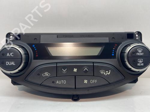 climate-control-toyota-yaris-_p13_-2010-2011-2012-2013-2014-2015-2016-2017-2018-2019-2020-30545410 main image
