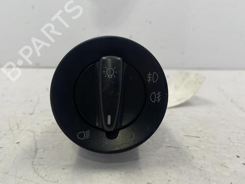 Used Headlight switch Headlight switch VW NEW BEETLE (9C1, 1C1) 1.9 TDI (90 hp) 22829444 22829444