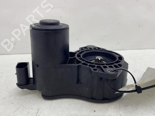 Electric handbrake PEUGEOT EXPERT Van (V_) 2.0 BlueHDi 180 | BP29141244E5 