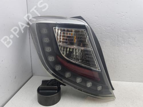 Fanale posteriore sinistro TOYOTA YARIS (_P13_) 1.5 Hybrid (NHP130_, NHP130) (101 hp) 32364991
