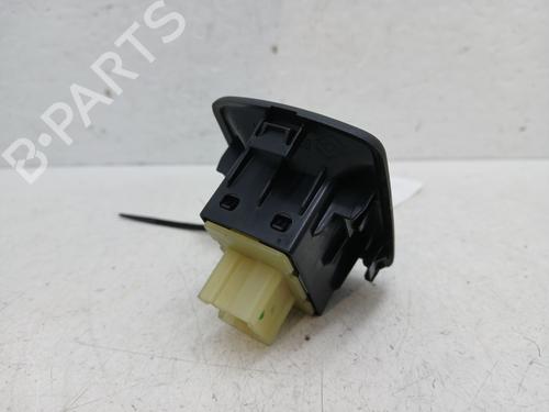 right-front-window-switch-fiat-talento-van-296_-2016-32703640 main image