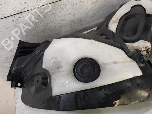 wheel-arch-renault-megane-iii-hatchback-bz01_-b3_-2008-34556387 main image