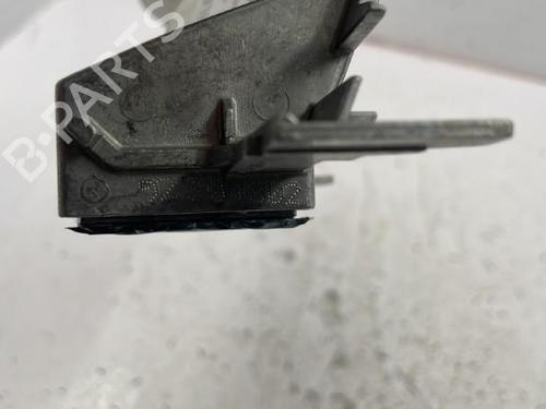 Used Switch Switch RENAULT CLIO IV (BH_) 0.9 TCe 90 (BHNF, BHMA, BHMH, BHJK, BHJR) (90 hp) 22840566 22840566