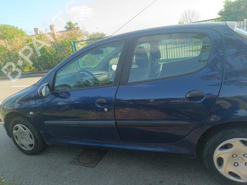 Fuse box PEUGEOT 206 Hatchback (2A/C) 2.0 HDI 90 | BP22842846E1 