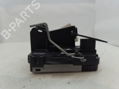 Used Tailgate lock RENAULT TRAFIC II Bus (JL) 2.0 dCi 115 (JL00, JL01, JL0H, JL0M, JL0U) (114 hp) 29193907