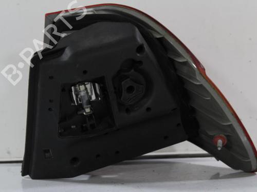 Used Left taillight Left taillight BMW 3 (E46) 320 d (150 hp) 22813605 22813605