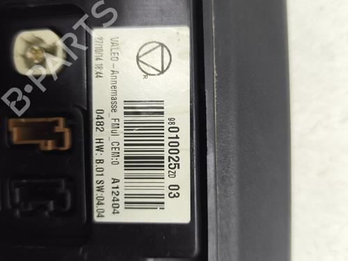 display-monitor-citroen-c4-cactus-2014-30761440 main image