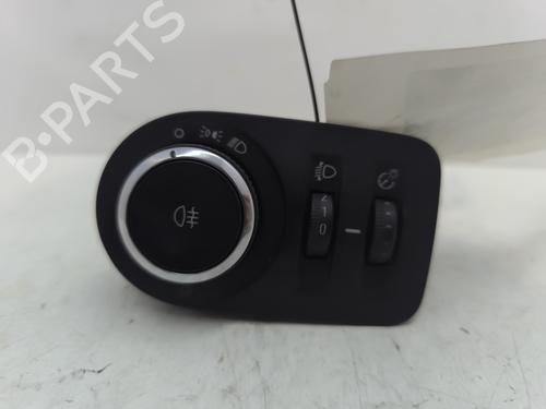 Used Headlight switch OPEL CORSA D (S07) 1.3 CDTI (L08, L68) (75 hp) 29582172