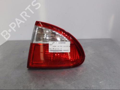 Used Right taillight SEAT LEON (1M1) [1999-2006]  22813386
