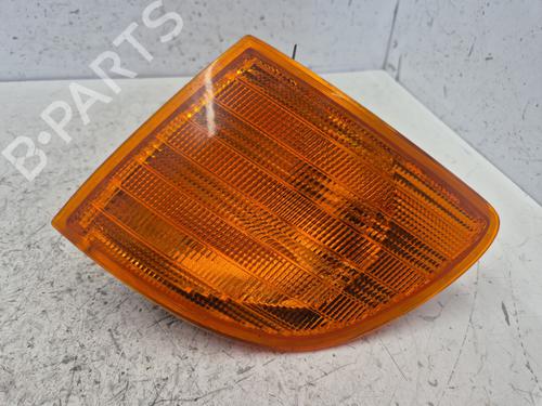 Used Left front indicator MERCEDES-BENZ VITO Van (W638) 108 D 2.3 (638.064, 638.068) (79 hp) 24829401