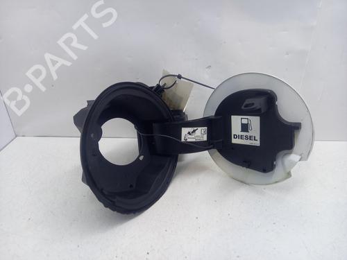fuel-flap-renault-clio-iv-bh_-2012-2013-2014-2015-2016-2017-2018-2019-2020-2021-34259739 main image