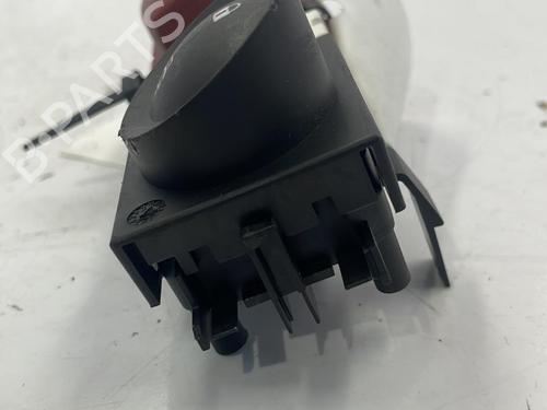 Warning switch RENAULT MEGANE II (BM0/1_, CM0/1_) 1.5 dCi (BM0F, BM0T, BM2B, CM0F, CM0T) | BP22828925I22 