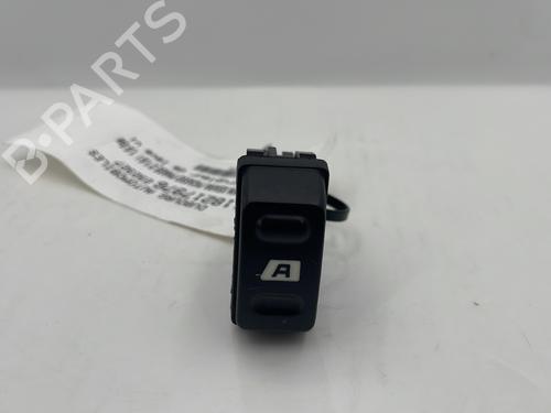 left-front-window-switch-citroen-xsara-picasso-n68-1999-2000-2001-2002-2003-2004-2005-2006-2007-2008-2009-2010-2011-2012-31581631 main image