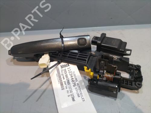 Used Front left exterior door handle TOYOTA RAV 4 III (_A3_) 2.2 D 4WD (ALA30_, ALA30R) (136 hp) 29388592