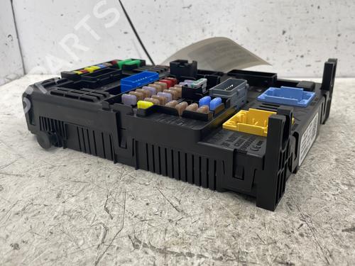 Used Fuse box Fuse box CITROËN C3 AIRCROSS II (2R_, 2C_) 1.2 PureTech 110 (2RHNZB, 2RHNZW, 2RHNPX, 2RHNPJ) (110 hp) 23888659 23888659