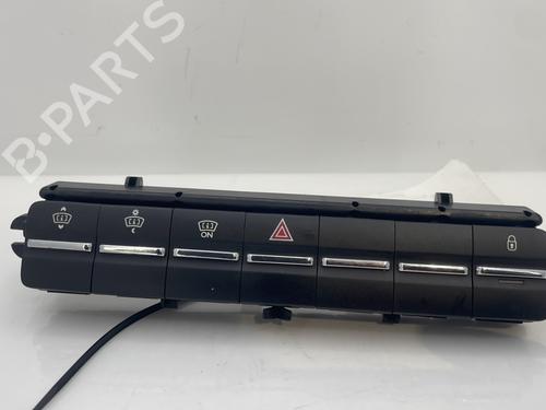 Advarselsbryter PEUGEOT 5008 (0U_, 0E_) 1.6 HDi (112 hp) 32078357