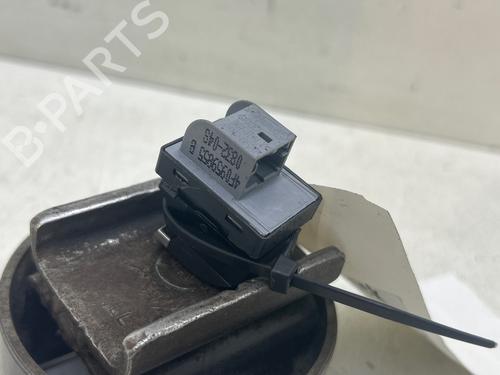 Used Right rear window switch Right rear window switch 37202904 37202904