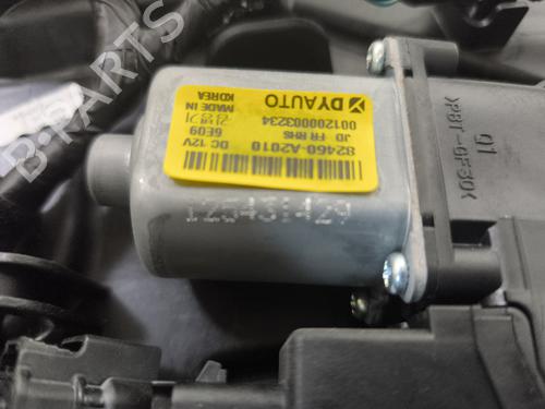 Elevalunas delantero derecho Elevalunas delantero derecho KIA CEE'D Sportswagon (JD) 1.6 CRDi 136 (136 hp) 35886429 35886429