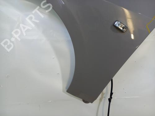 left-front-fenders-bluecar-blueutility-2011-29043922 main image