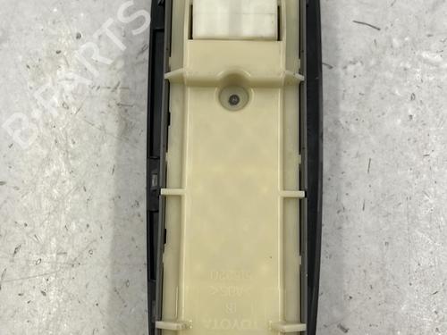 Used Switch Switch TOYOTA AURIS (_E15_) 1.4 D-4D (NDE150_, NDE150R) (90 hp) 22829671 22829671