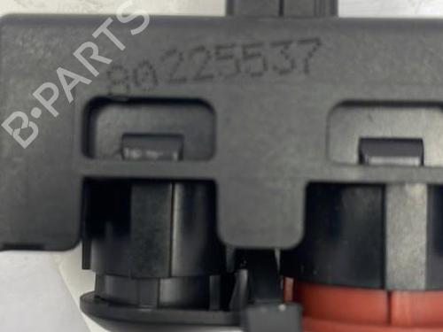 Used Warning switch Warning switch RENAULT CLIO III (BR0/1, CR0/1) 1.5 dCi (C/BR0G, C/BR1G) (68 hp) 22831350 22831350
