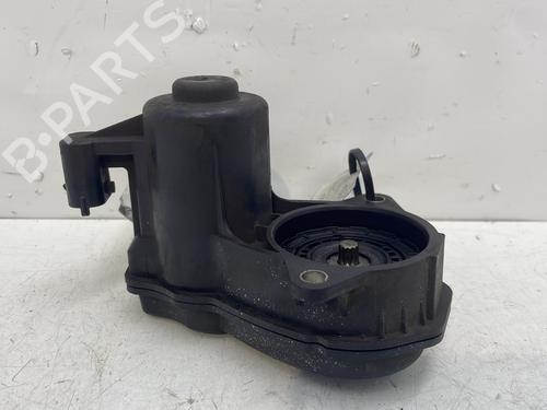 Used Electric handbrake OPEL ASTRA K Sports Tourer (B16) 1.5 CRDI (35) (122 hp) 29438944