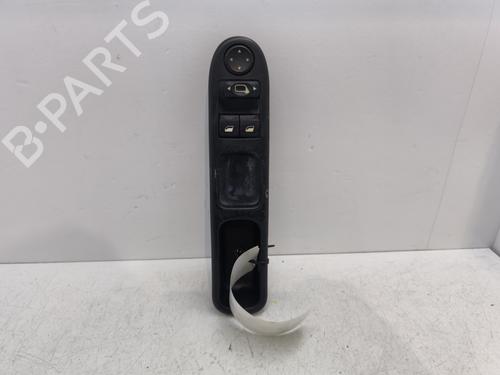 Used Left front window switch PEUGEOT 307 (3A/C) 1.6 16V (109 hp) 30162393