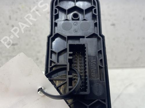 Left front window switch RENAULT MEGANE IV Hatchback (B9A/M/N_) 1.2 TCe 100 (B9MS) | BP28824158I27