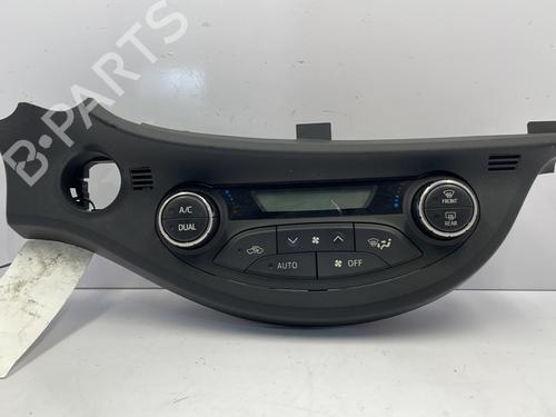 Climate control TOYOTA YARIS (_P13_) 1.5 Hybrid (NHP130_, NHP130) | BP22827368I5 
