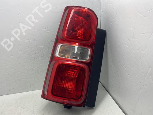 Fanale posteriore sinistro CITROËN JUMPY III Van (V_) 2.0 BlueHDi 120 (122 hp) 31697094