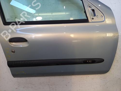 Used Right front door Right front door 32078366 32078366