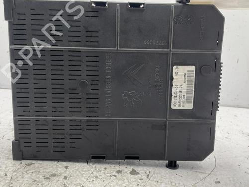Fuse box PEUGEOT 307 Break (3E) 1.6 HDi 110 | BP22842669E1 
