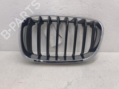 Grelha BMW 1 (F21) 120 d (184 hp) 31643241
