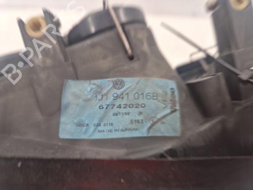 Højre forlygte VW GOLF IV (1J1) 1.6 (100 hp) 24886613