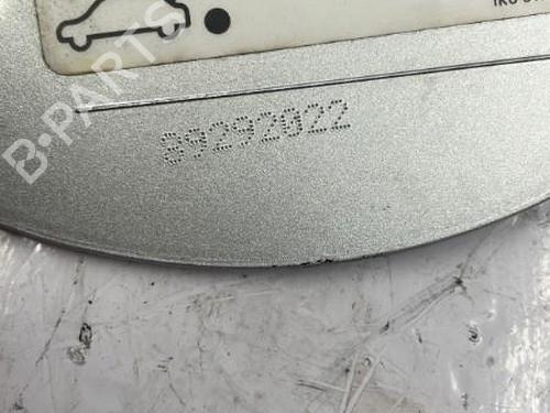 Fuel flap VW GOLF PLUS V (5M1, 521) 2.0 TDI 16V | BP22837186C131 