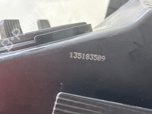 Left headlight KIA CARENS IV 1.7 CRDi | BP40609393C28 - Image 2