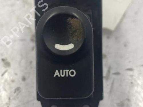 Used Right rear window switch Right rear window switch HYUNDAI i30 (FD) 1.6 CRDi (116 hp) 22834978 22834978