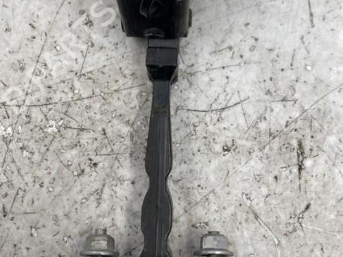 Used Hinge/Door check strap RENAULT CLIO IV (BH_) 1.5 dCi 75 (75 hp) 22834311