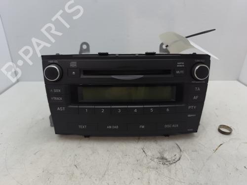Used Radio TOYOTA AVENSIS Estate (_T27_) 2.2 D-4D (ADT271_, ADT271R) (150 hp) 30701194