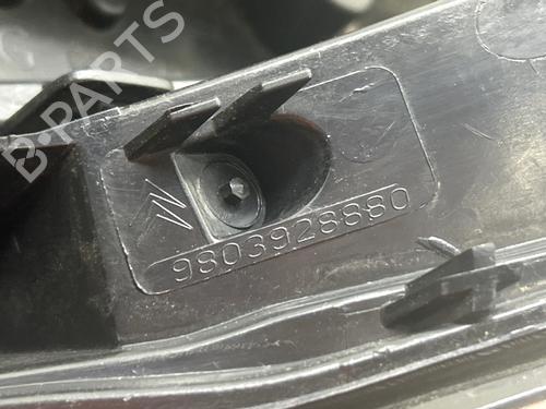 Used Left taillight Left taillight CITROËN C3 II (SC_) 1.4 HDi 70 (SC8HZC, SC8HR0, SC8HP4) (68 hp) 40560975 40560975