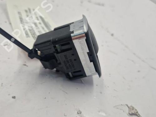 Right front window switch MERCEDES-BENZ A-CLASS (W176) A 180 CDI / d (176.012) | BP22836095I26 