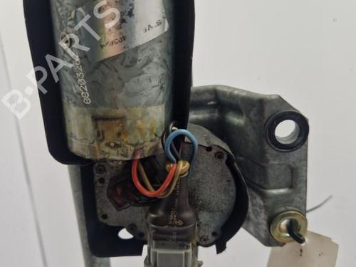 Used Front wiper motor Front wiper motor RENAULT CLIO I (B/C57_, 5/357_) 1.4 (B57J, C57J, B57P) (75 hp) 22835803 22835803