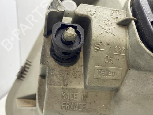 Right headlight PEUGEOT 806 (221) 2.0 HDI | BP30162575C29 