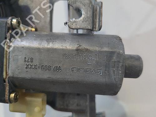 Rudehejsemekanisme Højre bagtil Rudehejsemekanisme Højre bagtil SAAB 9-5 (YS3E) 2.0 t (150 hp) 22821616 22821616