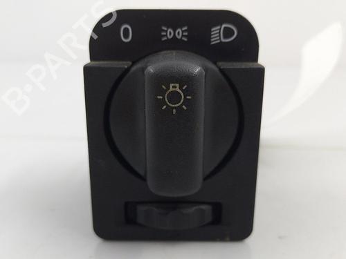 Used Headlight switch OPEL CORSA B (S93) 1.2 i (F08, F68, M68) (45 hp) 22825474