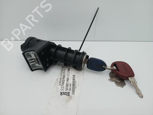 Bloccasterzo FIAT PUNTO (176_) 55 1.1 (54 hp) 30749479