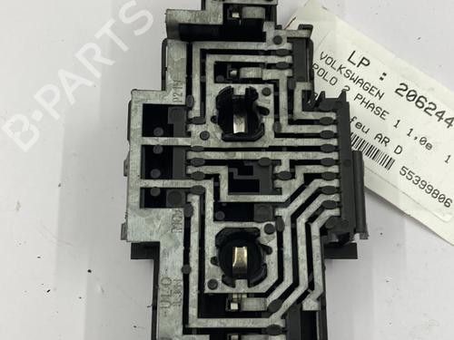 Used Lamp holder Lamp holder VW POLO II (86C, 80) 1.0 (45 hp) 22818490 22818490