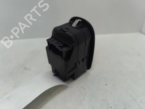 Used Left front window switch Left front window switch PEUGEOT 206 Hatchback (2A/C) 1.6 HDi 110 (109 hp) 33448165 33448165