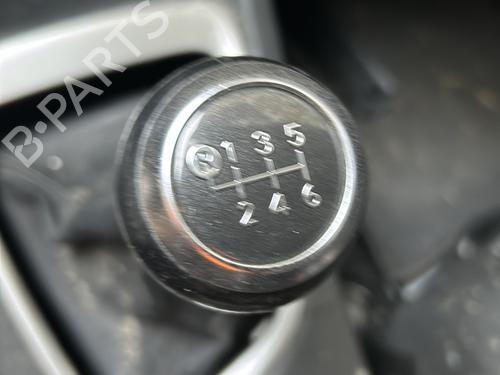 Used Gearbox Gearbox TOYOTA AURIS (_E18_) 1.4 D-4D (NDE180_, NDE180R) (90 hp) 32703909 32703909